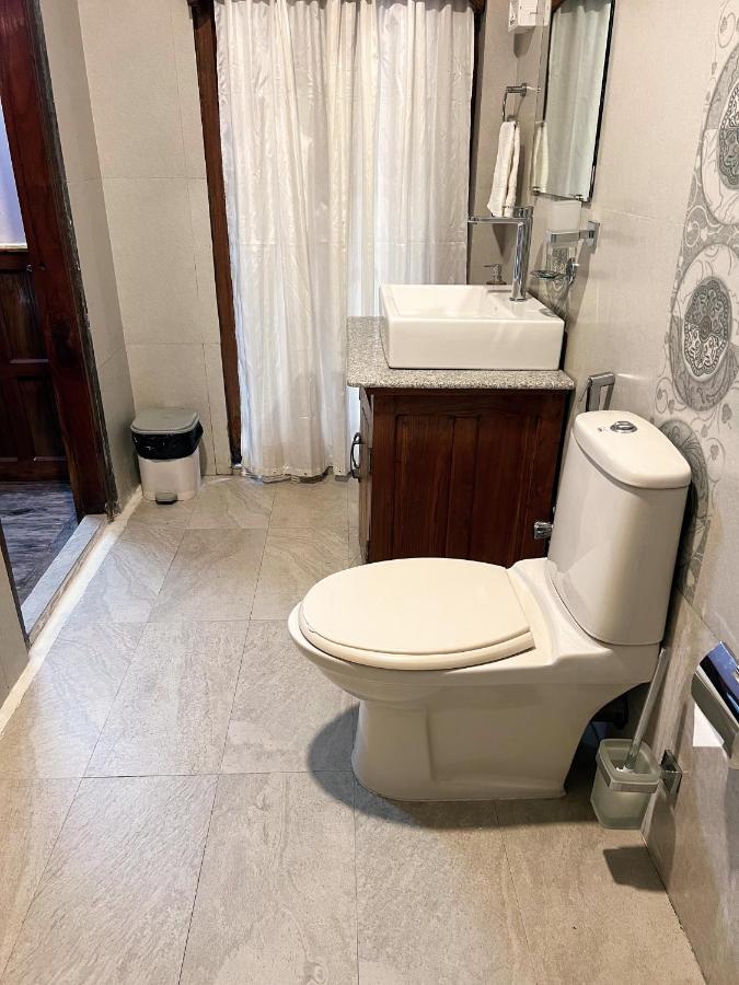 Ken & Twill Hotel Shillong Ngoại thất bức ảnh